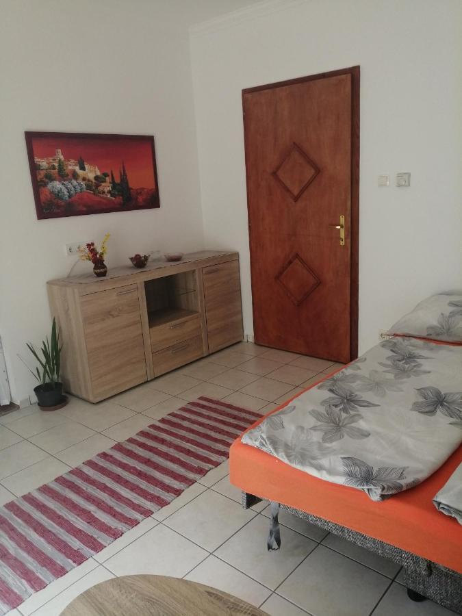 Apartman Pavai Хайдусобосло Экстерьер фото